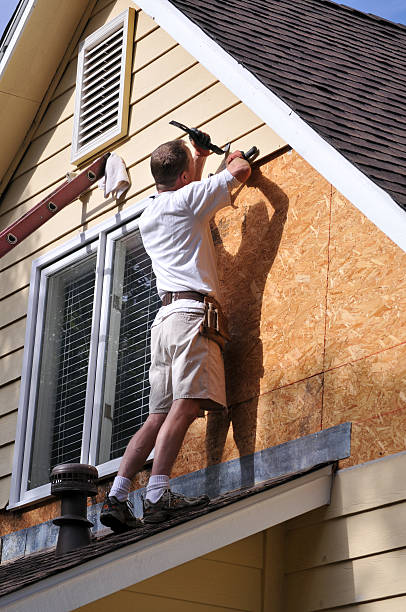 Best Furniture Removal  in Kaumakani, HI